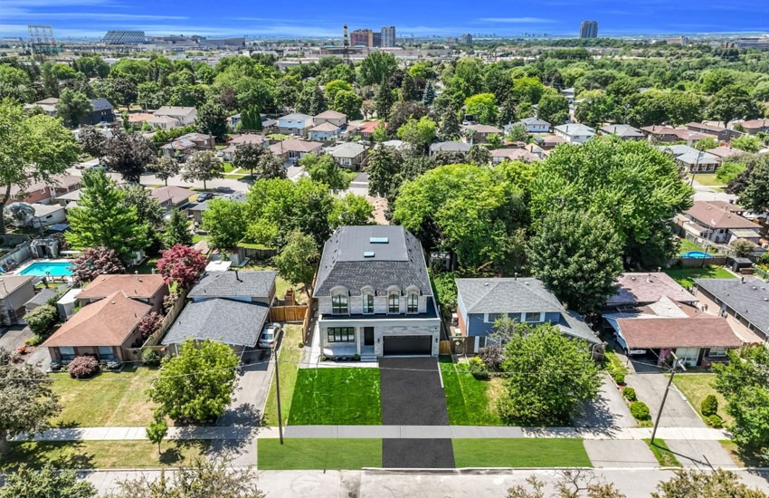 Custom Homes Painting Projects in Peel Region